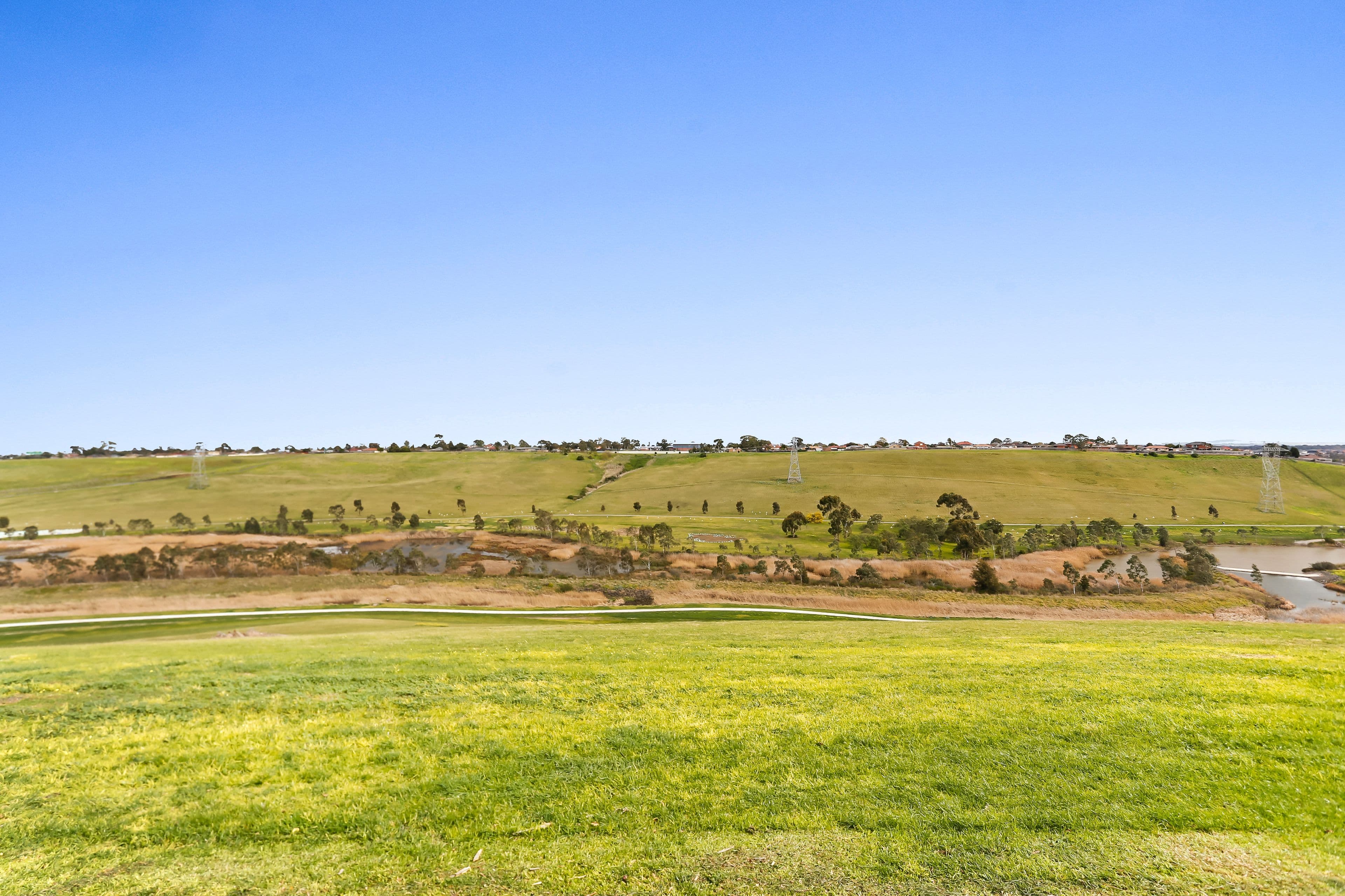 121 Sunset Boulevard, Jacana VIC 3047, Jacana - Thumbnail 3