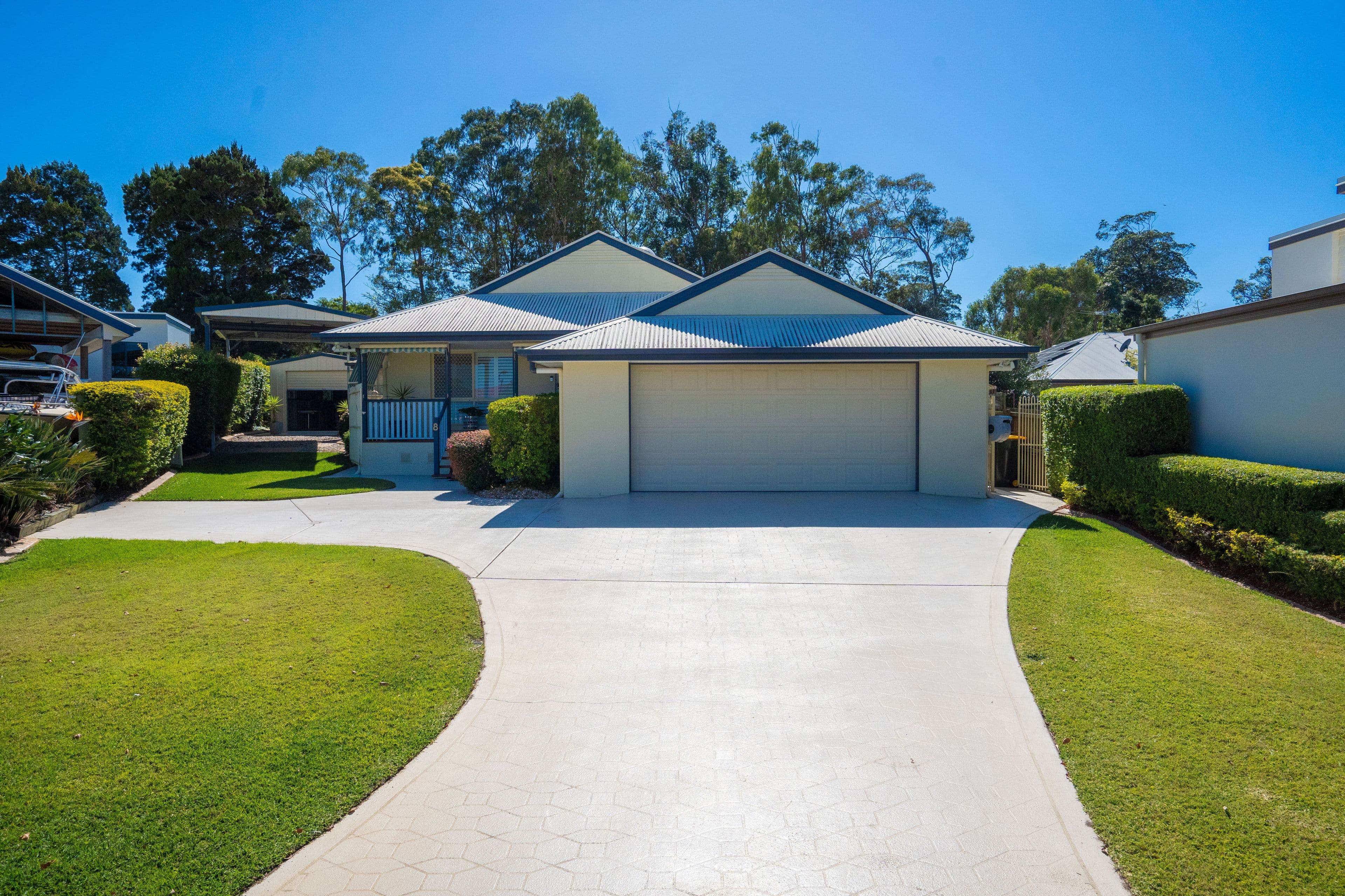 8 Seafarer Place, Banksia Beach QLD 4507, Banksia Beach - Image 1
