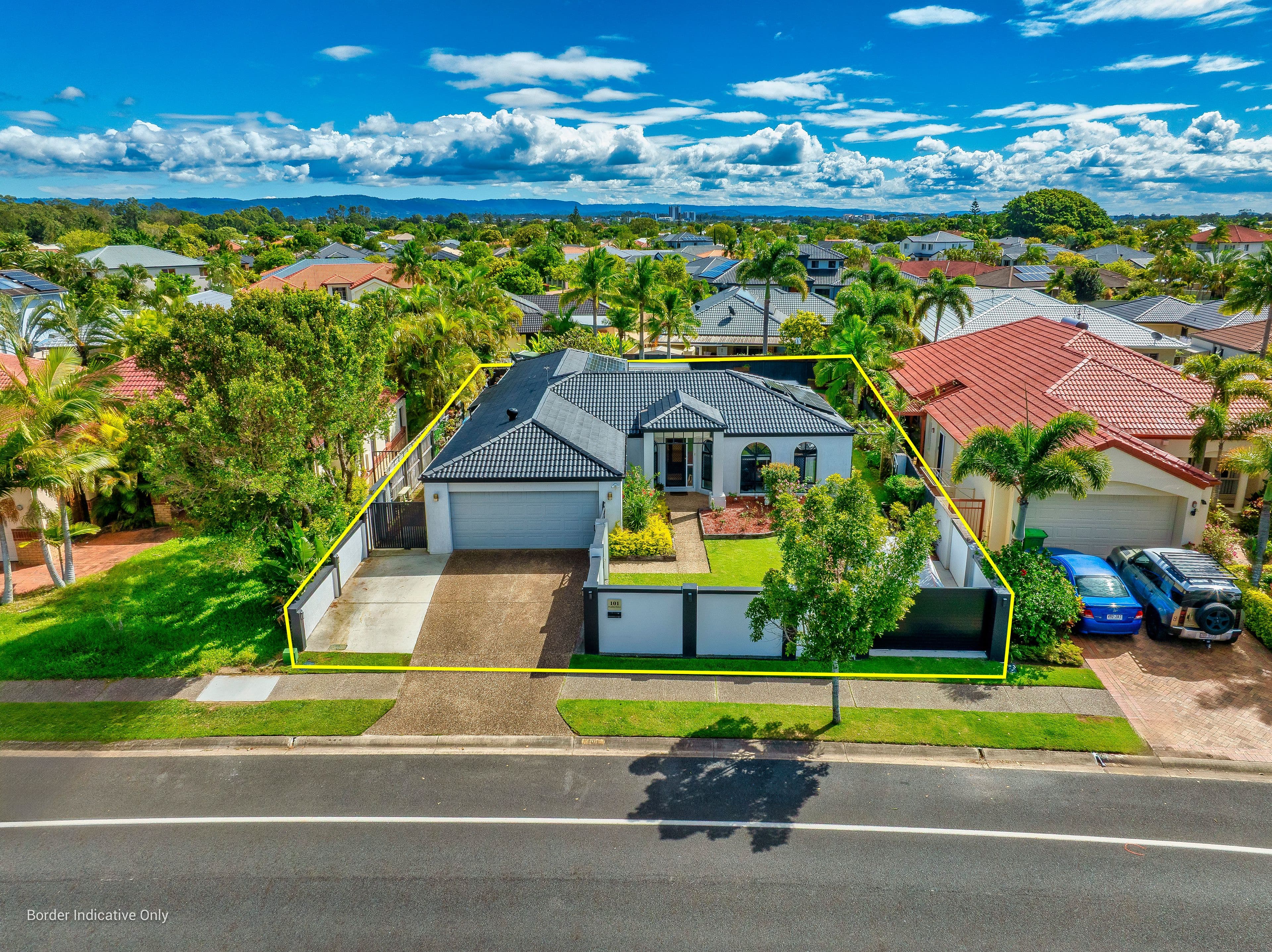 101 Dunlin Drive, Burleigh Waters QLD 4220, Burleigh Waters - Thumbnail 3