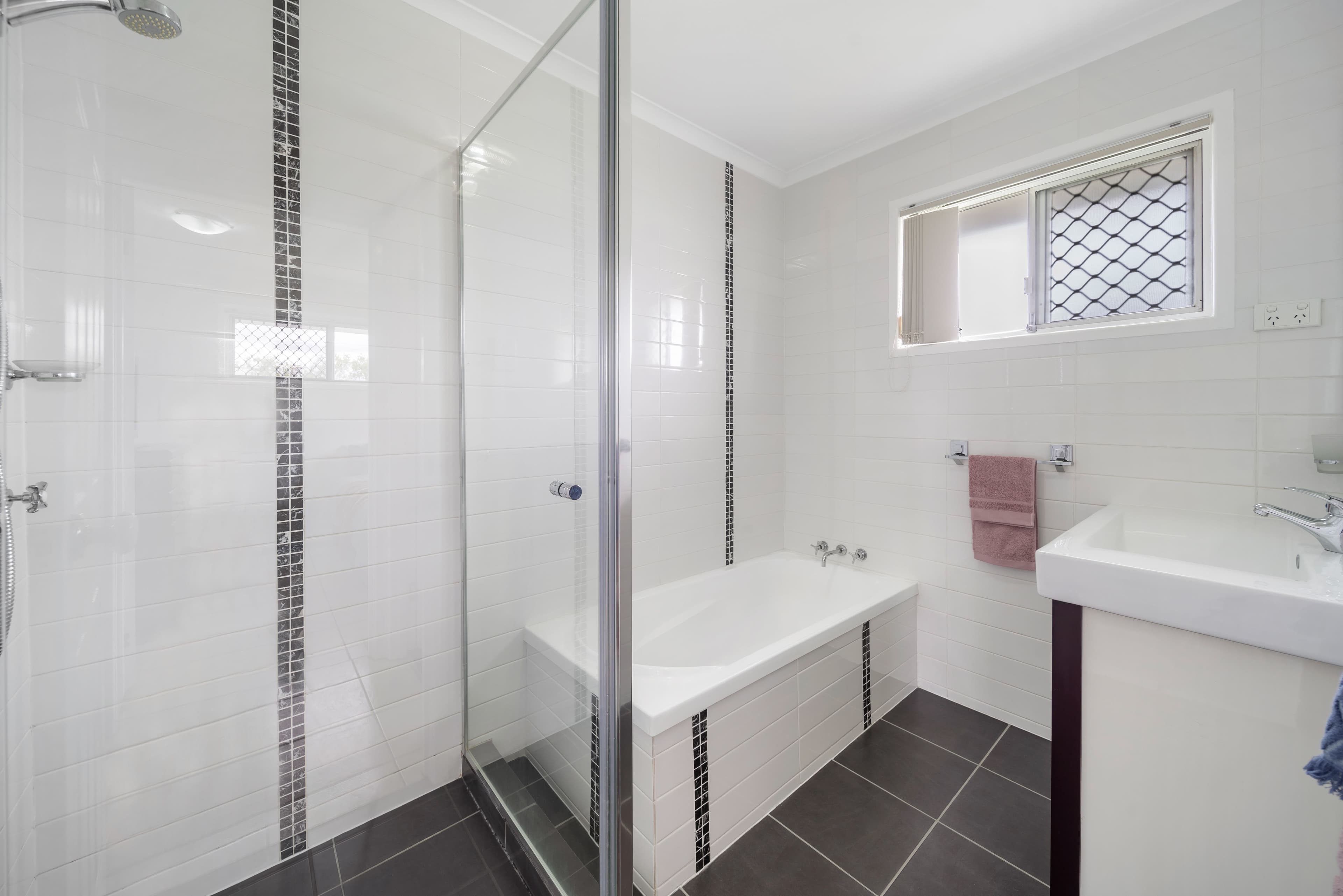 152 Barbaralla Drive, Springwood QLD 4127, Springwood - Thumbnail 6