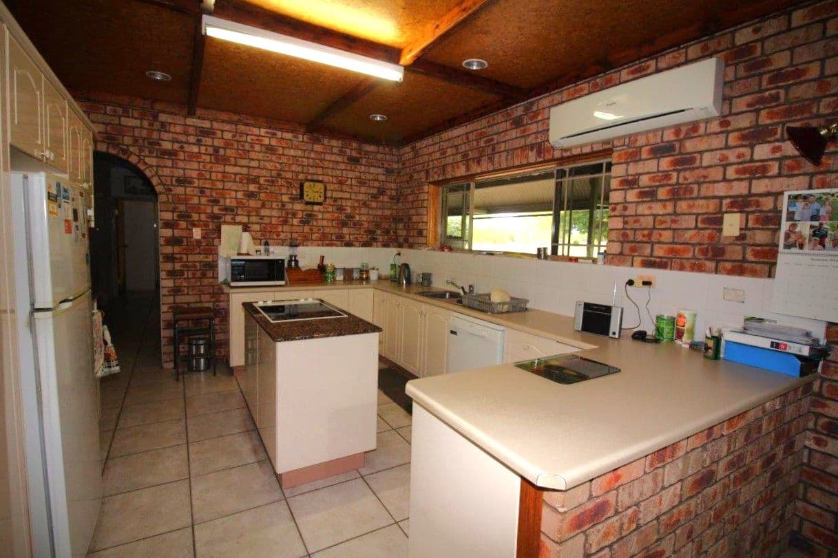 182 Burdekin Road, Toll QLD 4820, Toll - Thumbnail 5