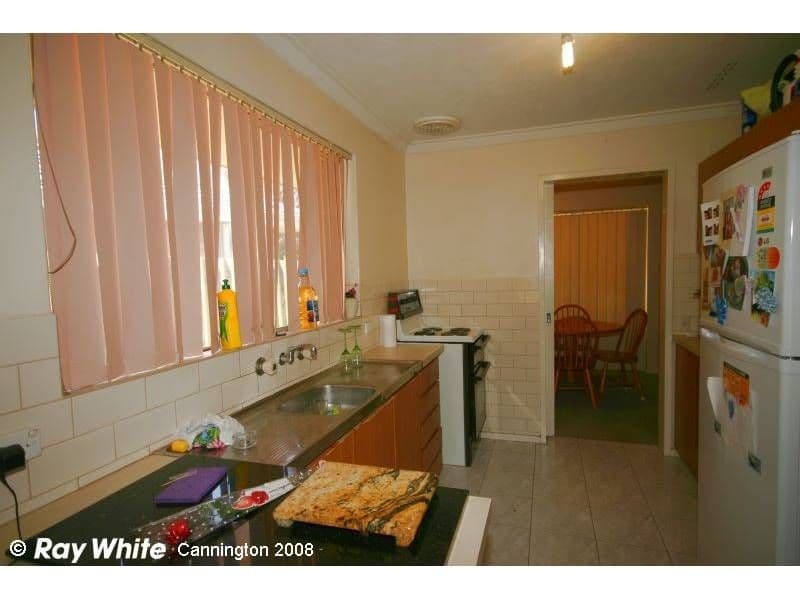5 Lowth Road, BECKENHAM WA 6107, Beckenham - Thumbnail 2