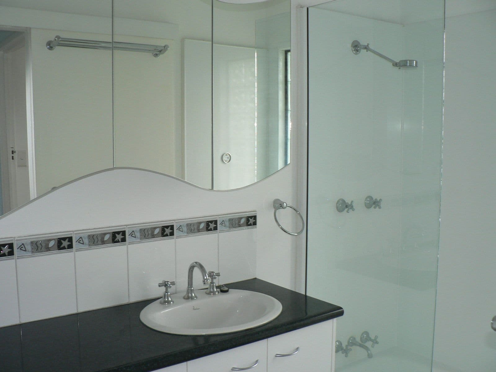 15 Margaret Street, Tannum Sands QLD 4680, Tannum Sands - Thumbnail 4