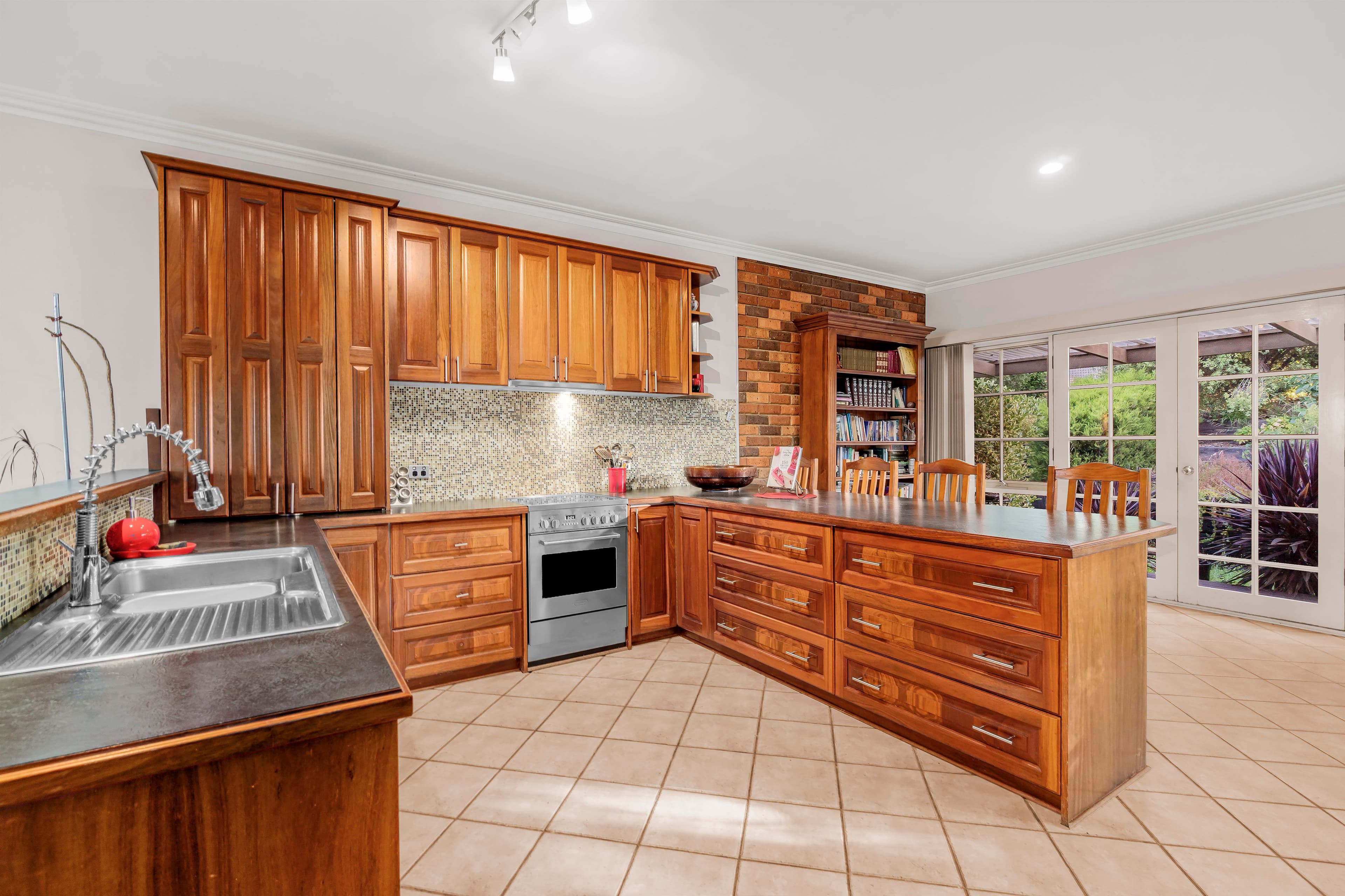 4 Bona Avenue, Healesville VIC 3777, Healesville - Thumbnail 4