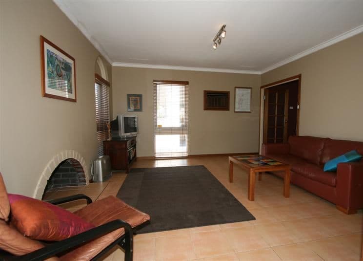 10 Eglinton Crescent, HAMERSLEY WA 6022, Hamersley - Thumbnail 2