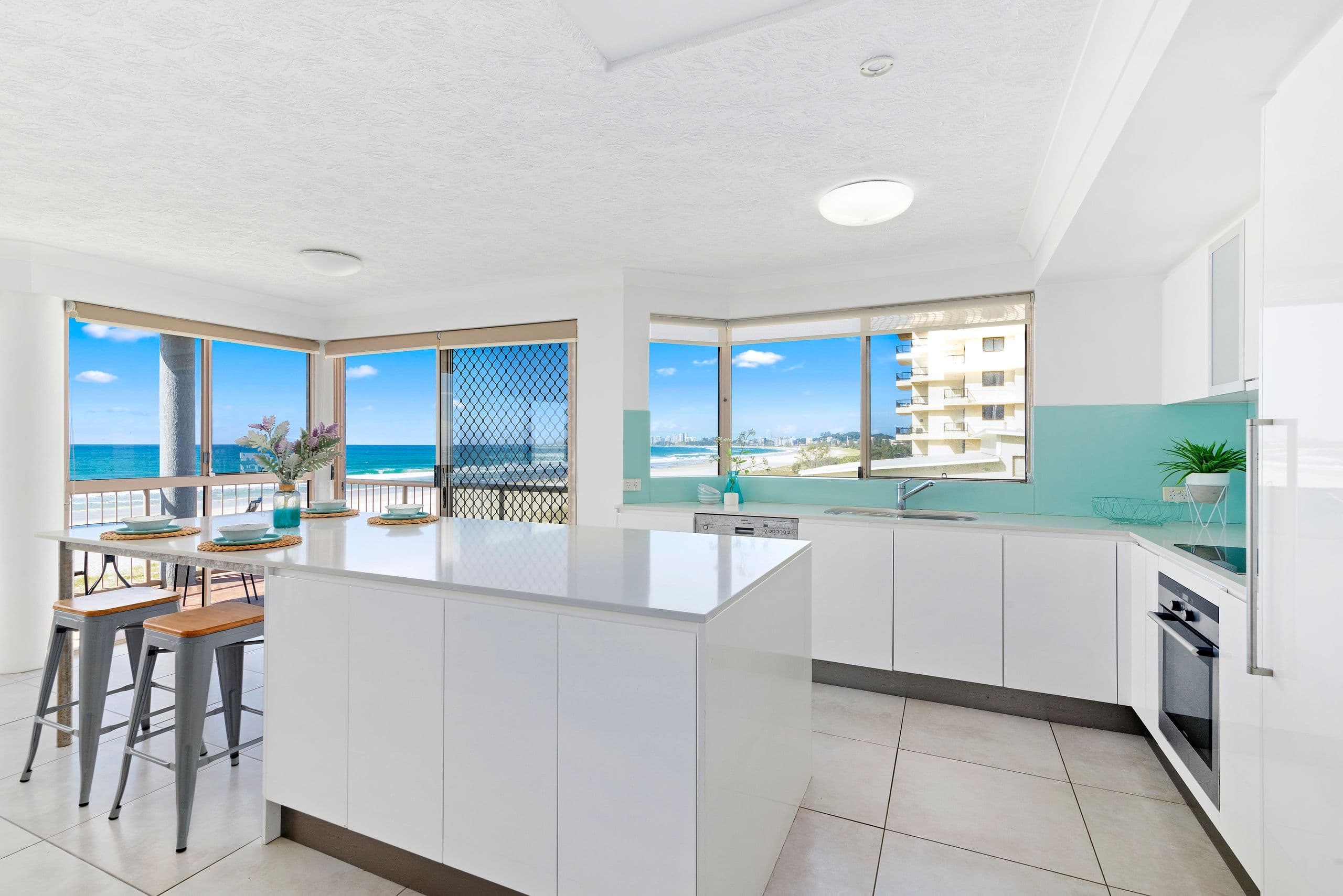 343 Golden Four Drive, Tugun QLD 4224, Tugun - Thumbnail 6