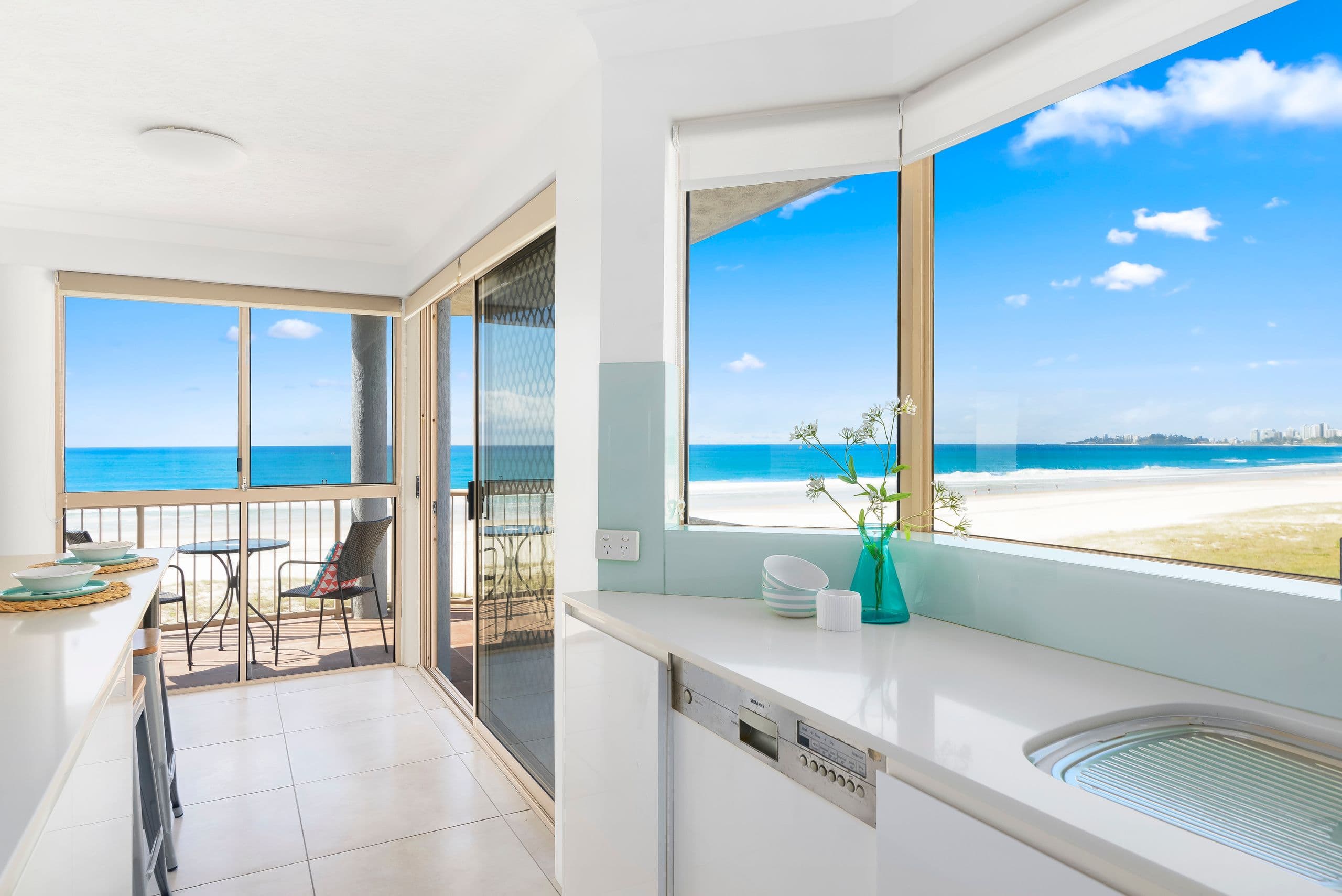 343 Golden Four Drive, Tugun QLD 4224, Tugun - Thumbnail 7