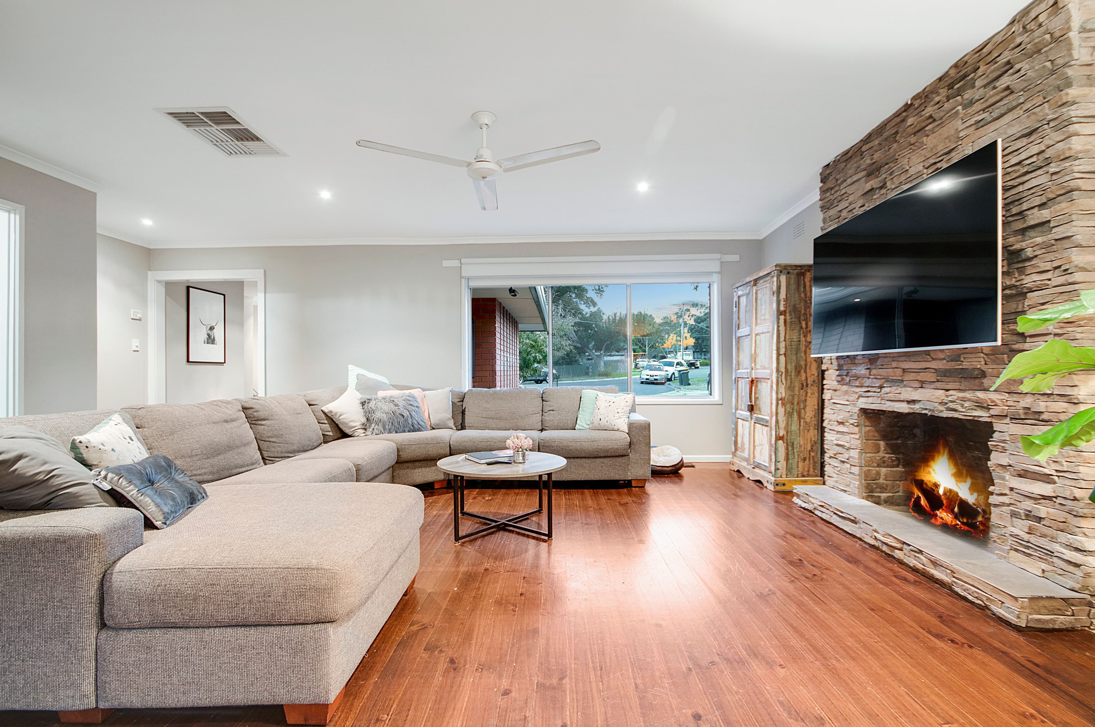 5 Merlin Court, Frankston VIC 3199, Frankston - Thumbnail 3