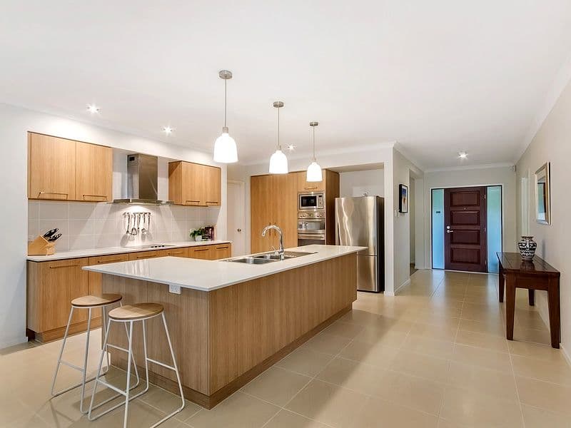 7 Joshua Place, Oxenford QLD 4210, Oxenford - Thumbnail 4