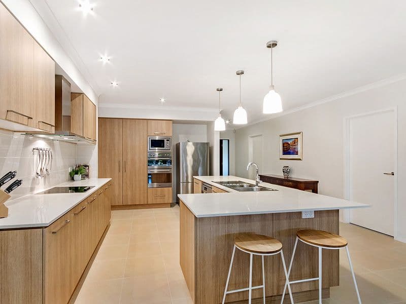 7 Joshua Place, Oxenford QLD 4210, Oxenford - Thumbnail 5