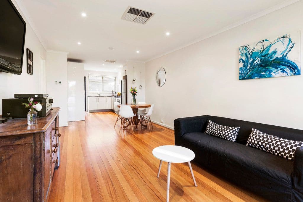 13 Nova Street, Oakleigh South VIC 3167, Oakleigh South - Thumbnail 2