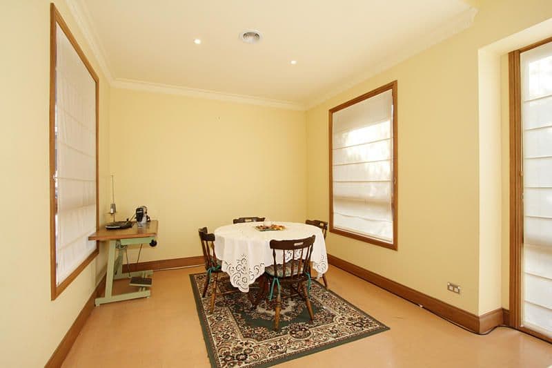38 Golflinks Avenue, OAKLEIGH VIC 3166, Oakleigh - Thumbnail 6