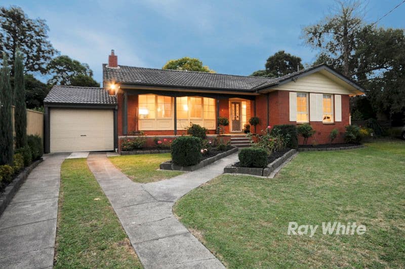 2 Cottswold Close, WANTIRNA SOUTH VIC 3152, Wantirna South - Thumbnail 2