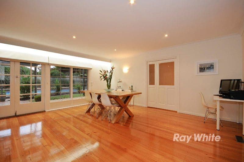 2 Cottswold Close, WANTIRNA SOUTH VIC 3152, Wantirna South - Thumbnail 7