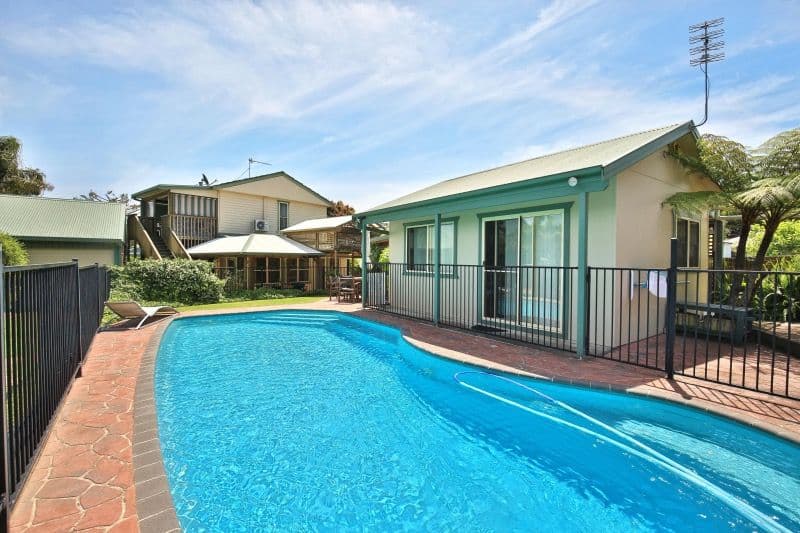 24 Osterley Avenue, Orient Point - Image 1