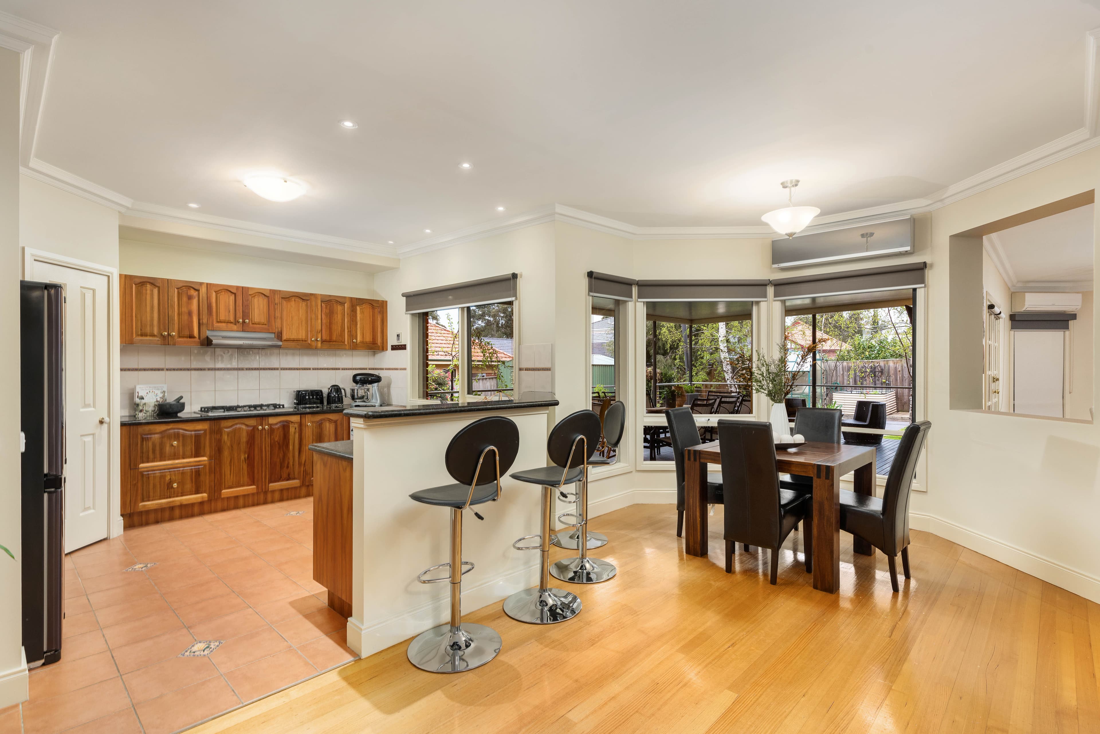 4 Frangipani Way, Bundoora VIC 3083, Bundoora - Thumbnail 5