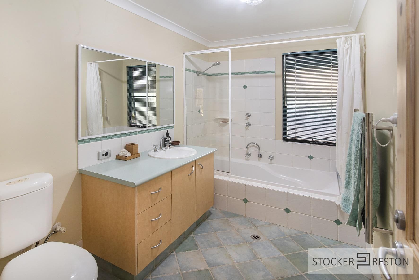 22 Hermitage Drive, Margaret River WA 6285, Margaret River - Thumbnail 6