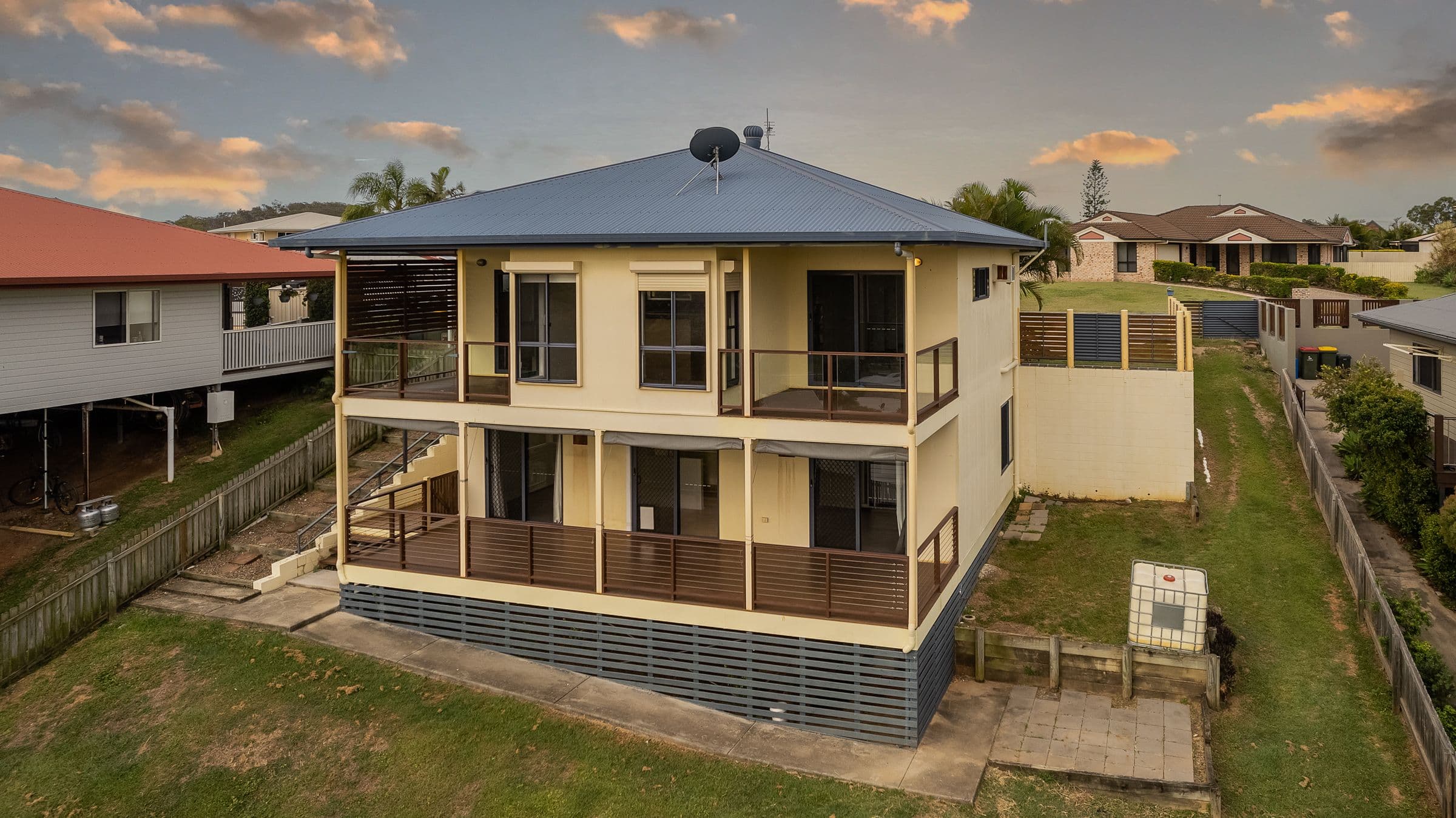 9 Kensington Place, Kin Kora QLD 4680, Kin Kora - Thumbnail 2