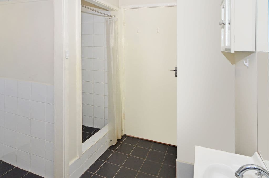 57 Lake Entrance Road, Warilla NSW 2528, Warilla - Thumbnail 5