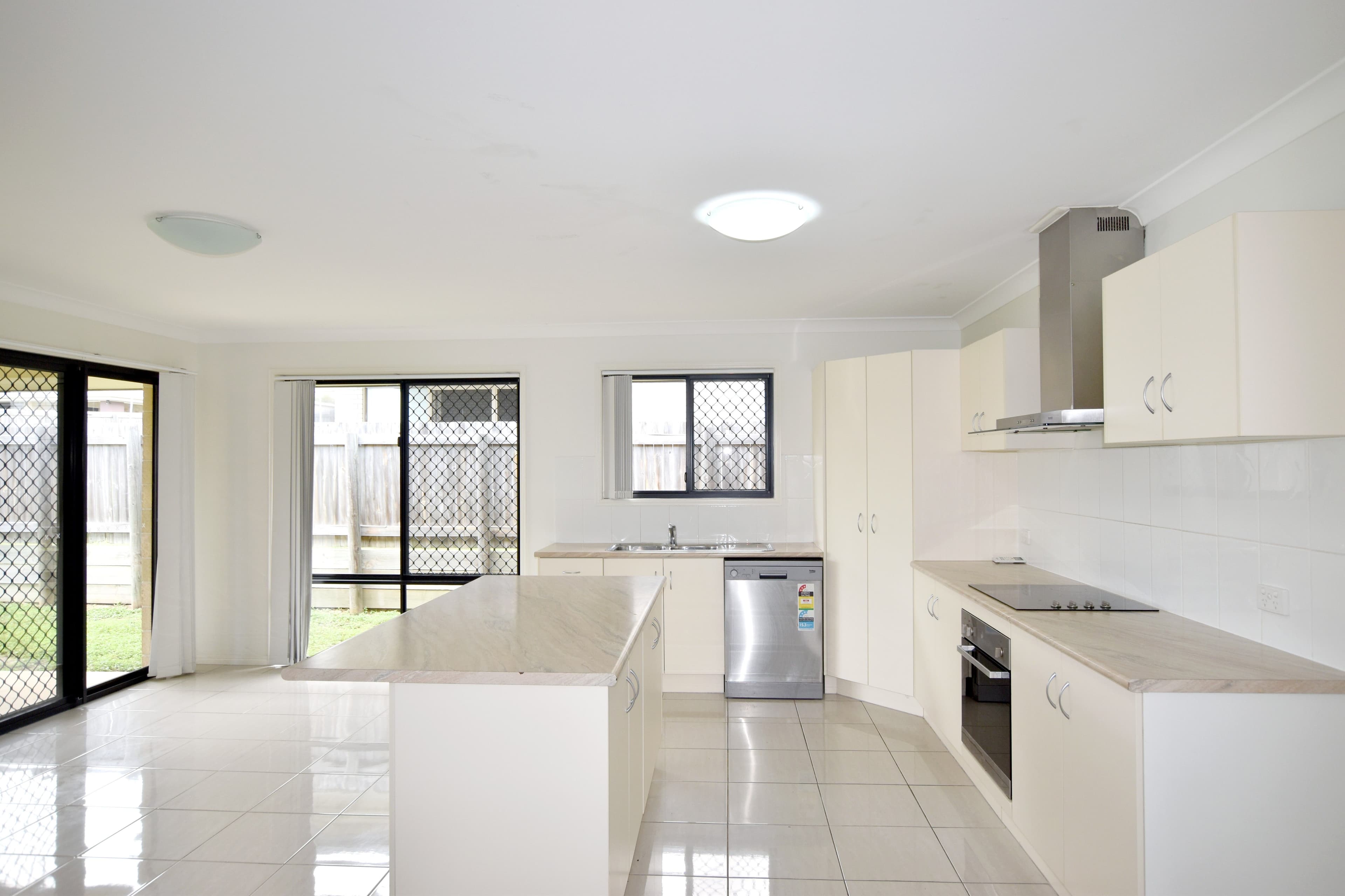 23 Bottlebrush Drive, Kirkwood QLD 4680, Kirkwood - Thumbnail 6