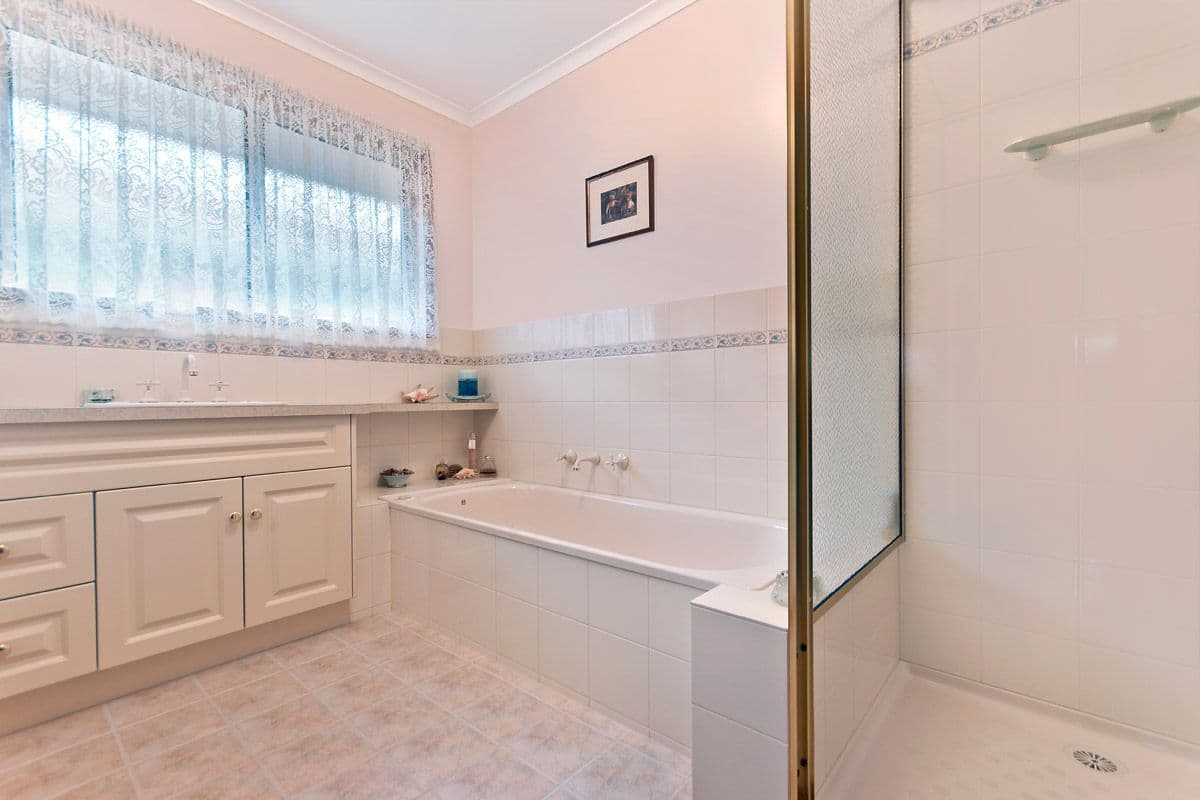 8 Wilkinson Court, WARRNAMBOOL VIC 3280, Warrnambool - Thumbnail 5