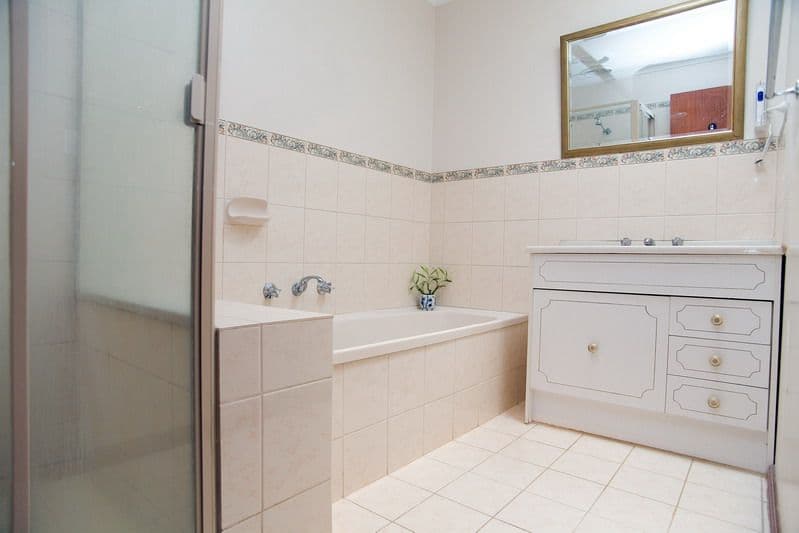 6 Warrool Court, GREENSBOROUGH VIC 3088, Greensborough - Thumbnail 8