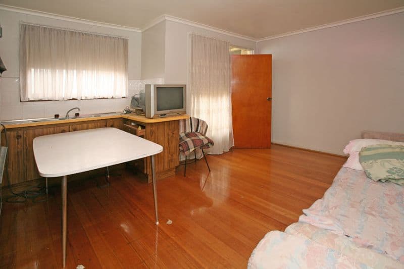 684 High Street Road, GLEN WAVERLEY VIC 3150, Glen Waverley - Thumbnail 4