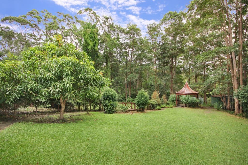 23 Pepperwood Road, BONOGIN QLD 4213, Bonogin - Thumbnail 3