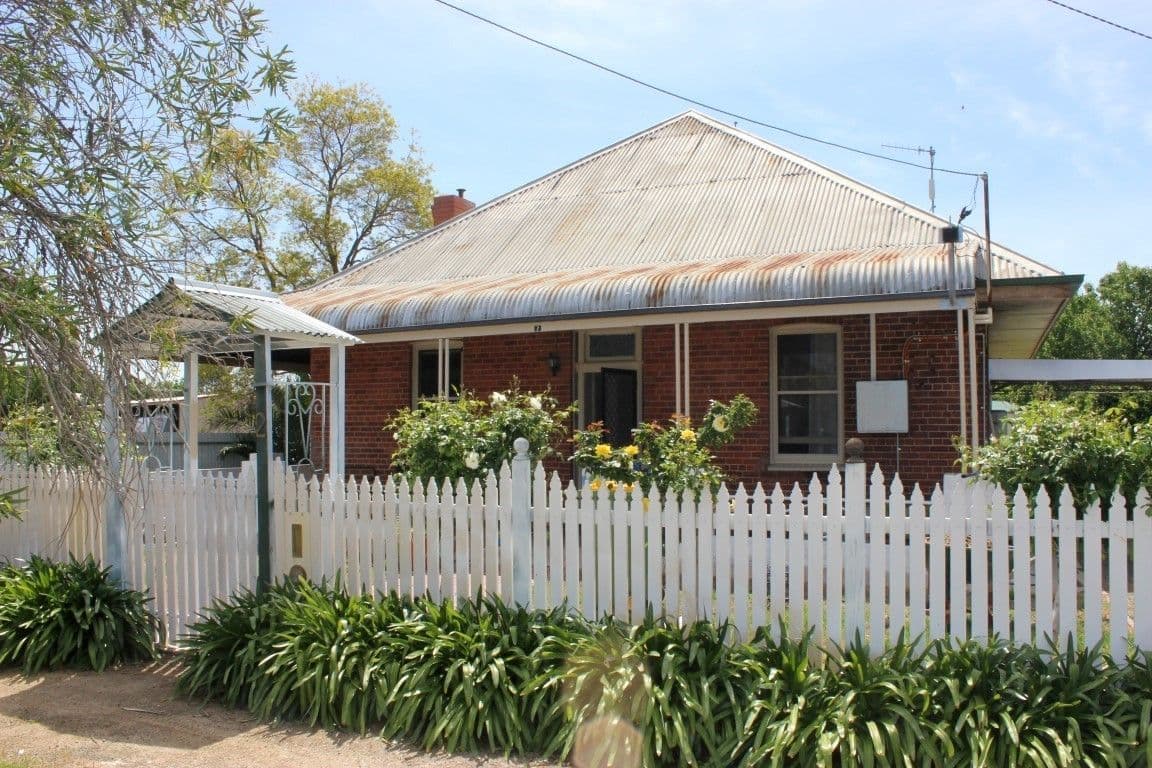 2 Queen Street, CULCAIRN NSW 2660, Culcairn - Image 1