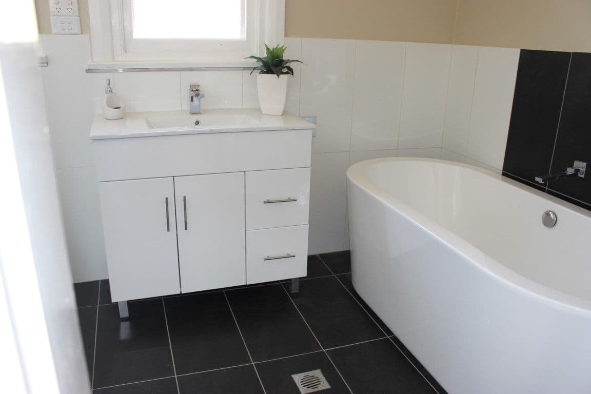 2 Queen Street, CULCAIRN NSW 2660, Culcairn - Thumbnail 2
