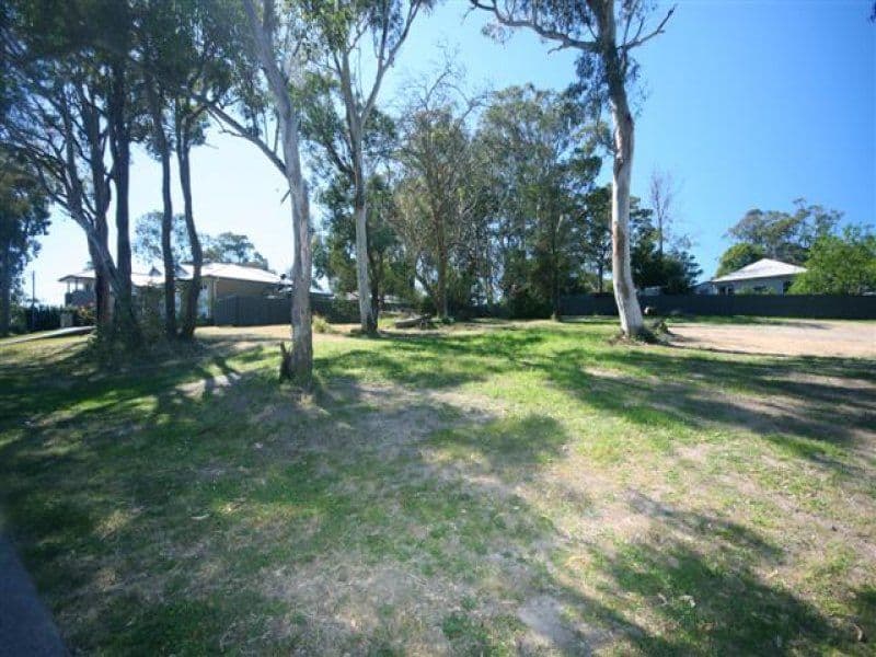 6 Lake View Avenue, BRIGHTWATERS NSW 2264, Brightwaters - Thumbnail 2