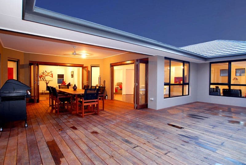 9   Coorong Circle, WATERWAYS VIC 3195, Waterways - Thumbnail 2