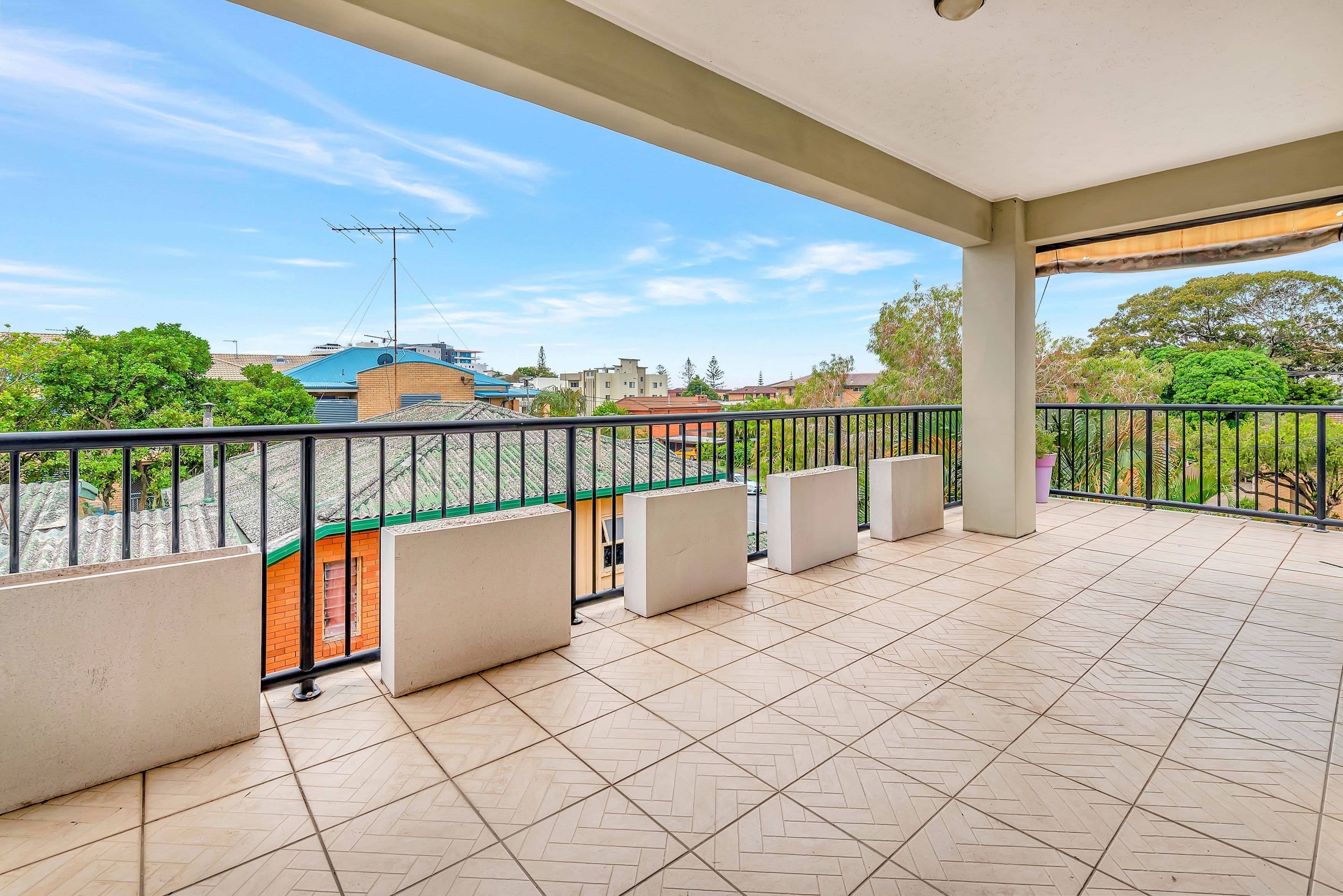 26 Bath Street, Labrador QLD 4215, Labrador - Thumbnail 2
