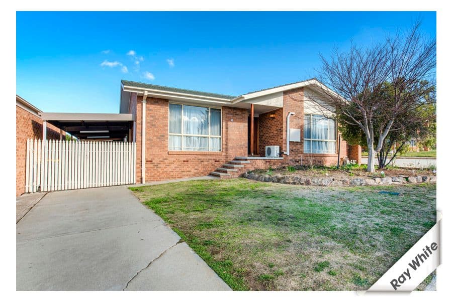 12 Minnett Close, GORDON ACT 2906, Gordon - Image 1