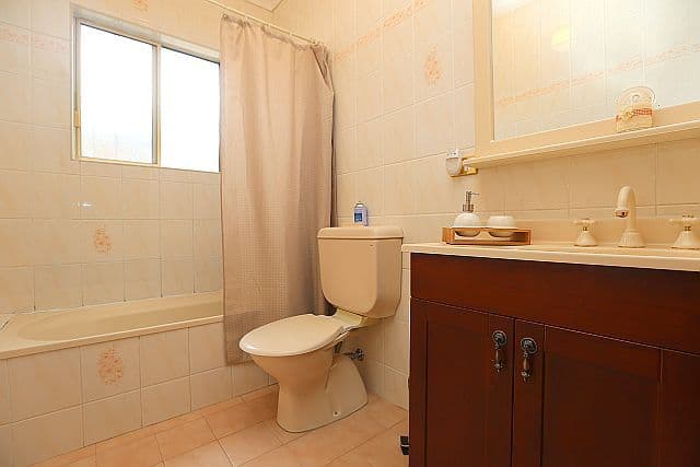 105 Norfolk Road, GREENACRE NSW 2190, Greenacre - Thumbnail 7