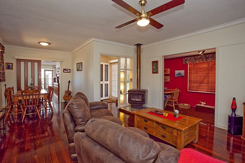 48 Sanderson Road, LESMURDIE WA 6076, Lesmurdie - Thumbnail 4