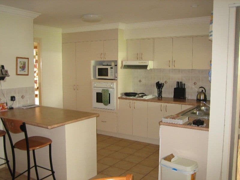 10 Cooroy Street, FOREST LAKE QLD 4078, Forest Lake - Thumbnail 4