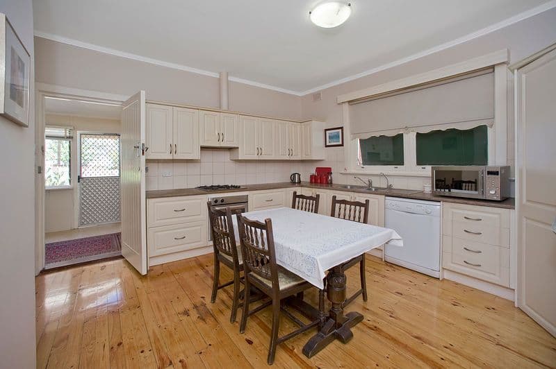 10 Collingwood Avenue, HAZELWOOD PARK SA 5066, Hazelwood Park - Thumbnail 5
