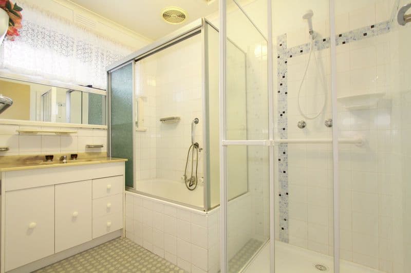 32 Atkinson Street, CHADSTONE VIC 3148, Chadstone - Thumbnail 7