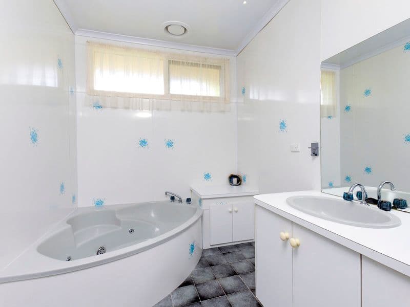 65 Pavo Street, BELMONT VIC 3216, Belmont - Thumbnail 7