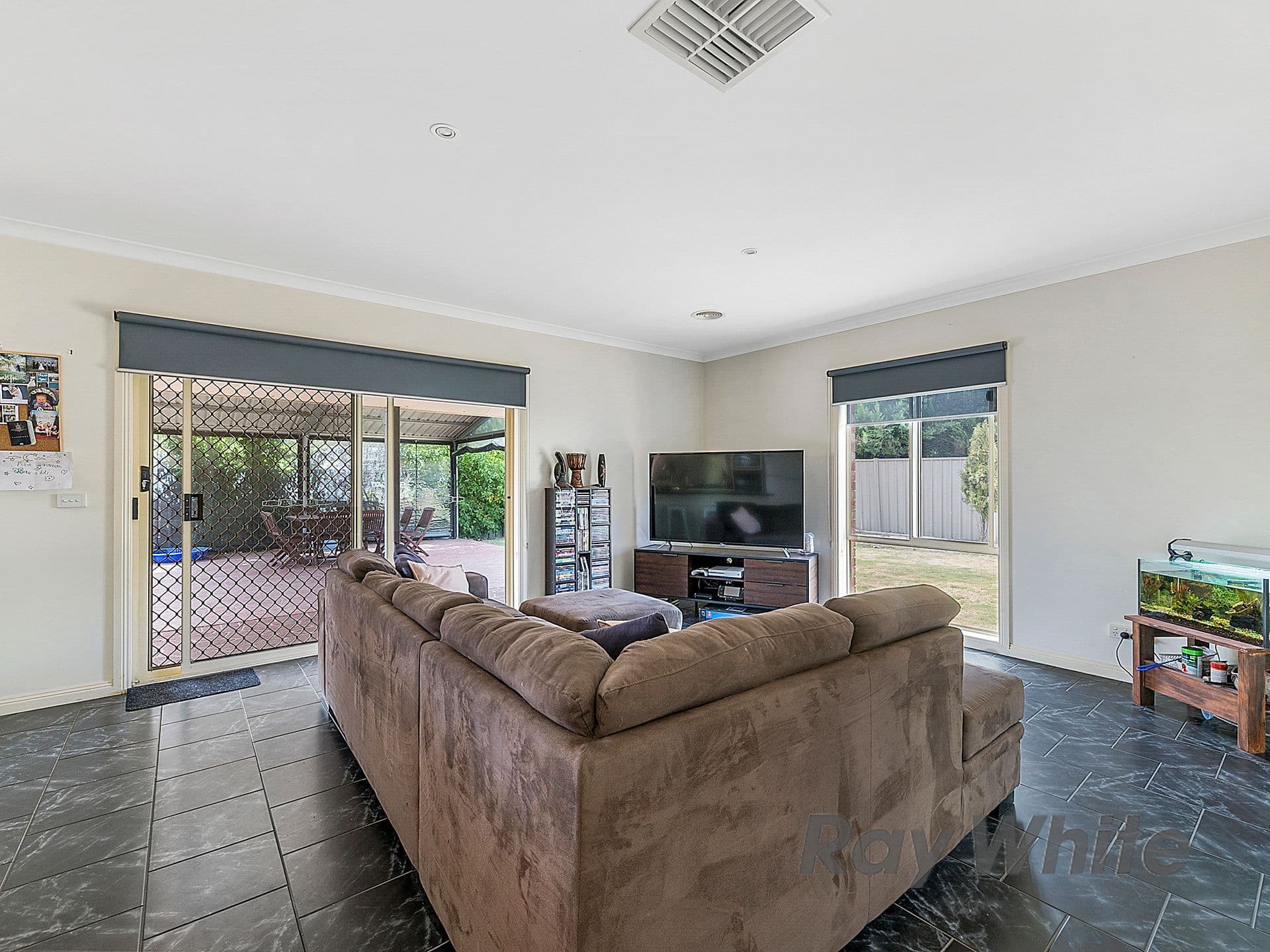 142 Cowan Street, Benalla VIC 3672, Benalla - Thumbnail 3