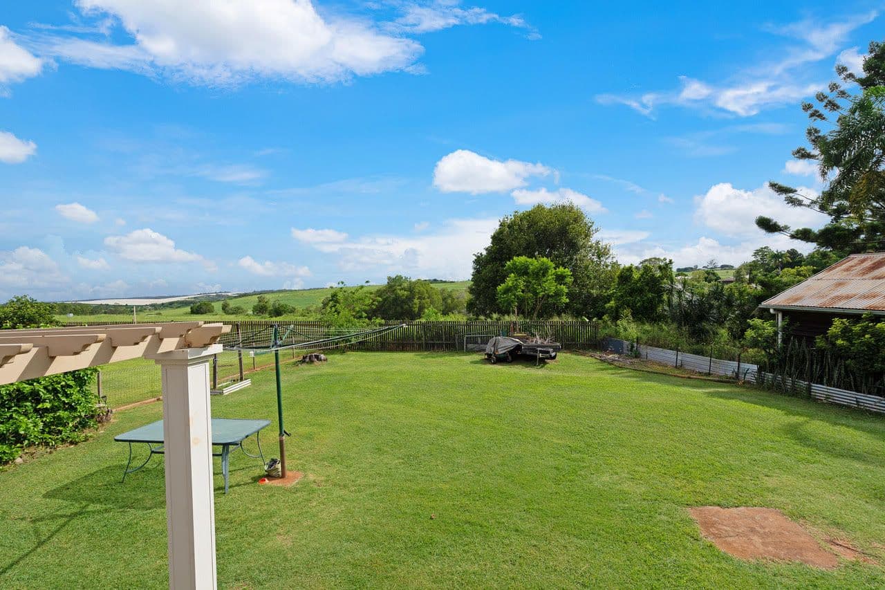 30 Churchill Street, Childers QLD 4660, Childers - Thumbnail 2