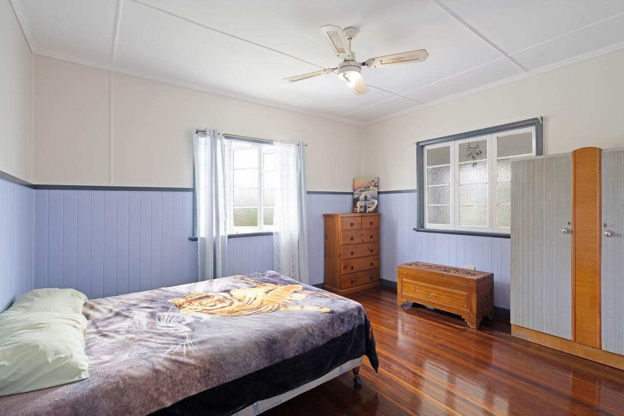 30 Churchill Street, Childers QLD 4660, Childers - Thumbnail 5