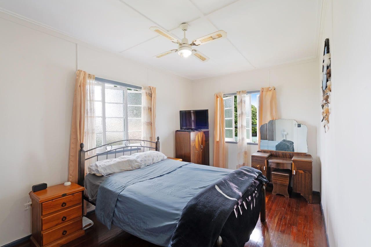 30 Churchill Street, Childers QLD 4660, Childers - Thumbnail 6