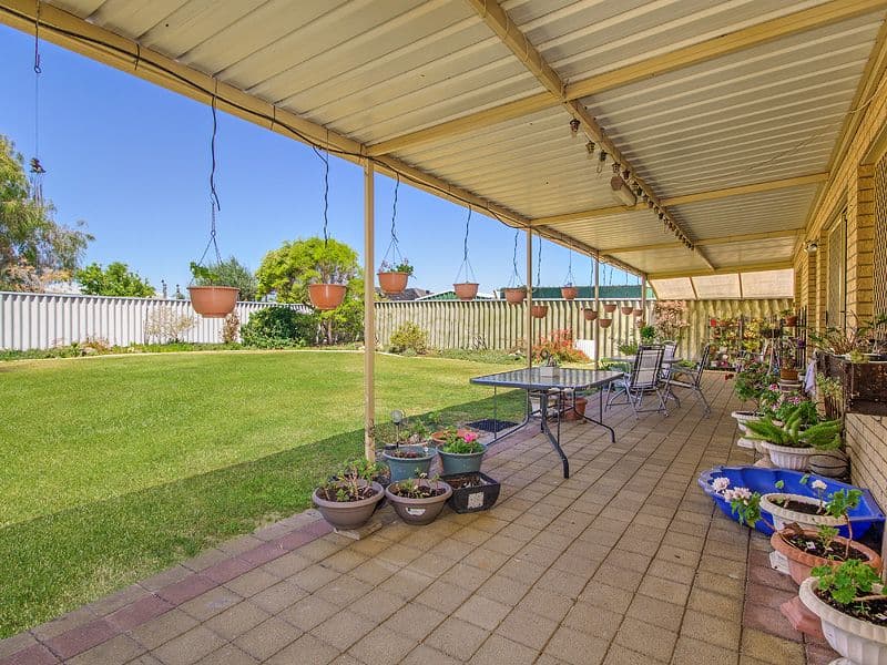26 Colville Street, Waikiki WA 6169, Waikiki - Thumbnail 2