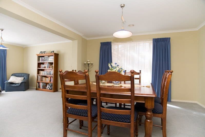 12 St Claire Avenue, SOUTH MORANG VIC 3752, South Morang - Thumbnail 6