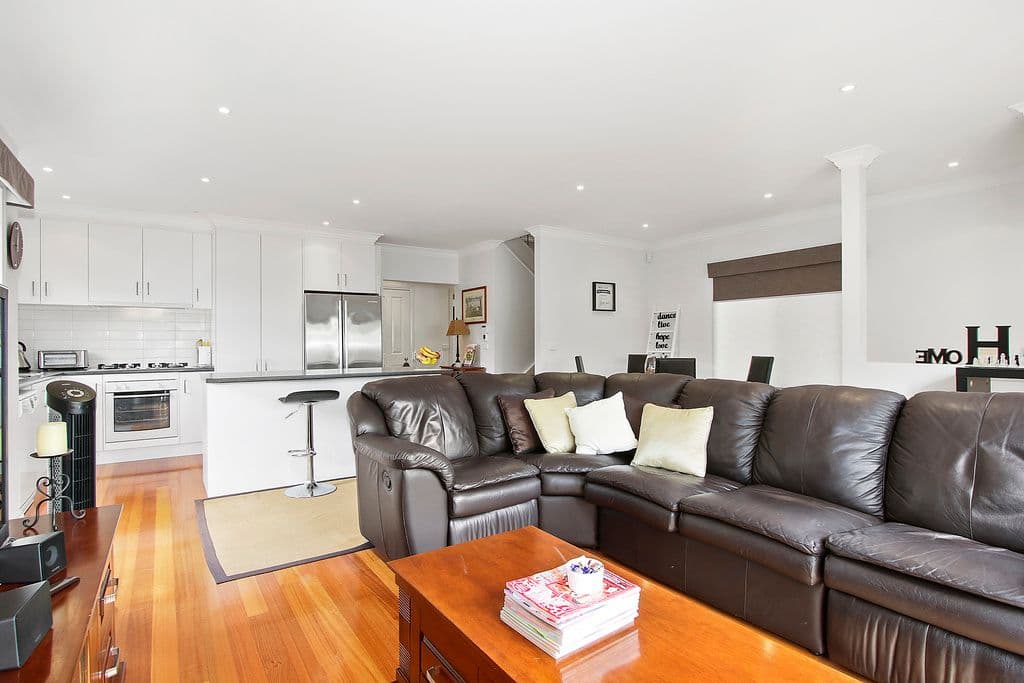 15A Mountain View Road, Kilsyth VIC 3137, Kilsyth - Thumbnail 2