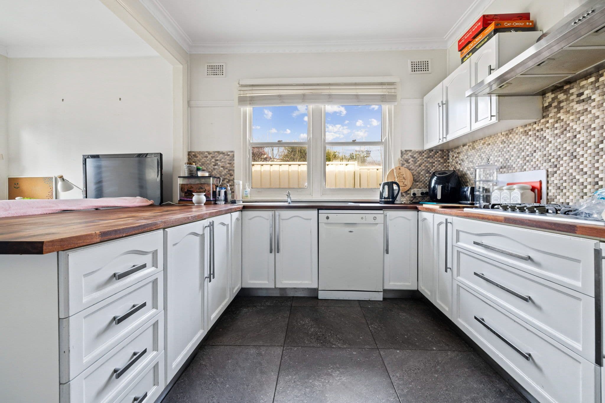 11 Francis Street, Goulburn NSW 2580, Goulburn - Thumbnail 3