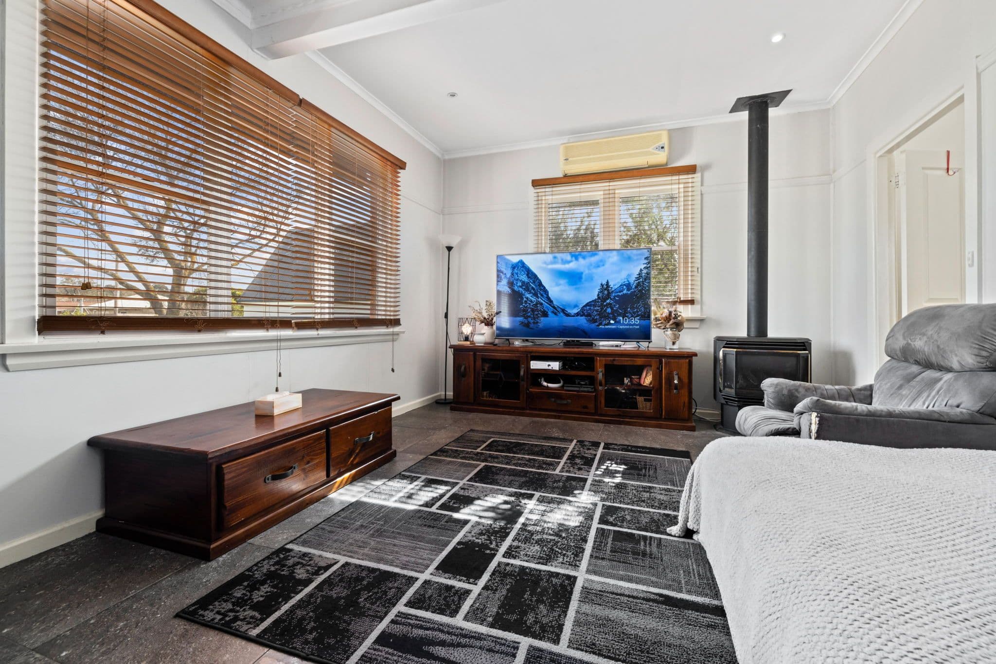 11 Francis Street, Goulburn NSW 2580, Goulburn - Thumbnail 4