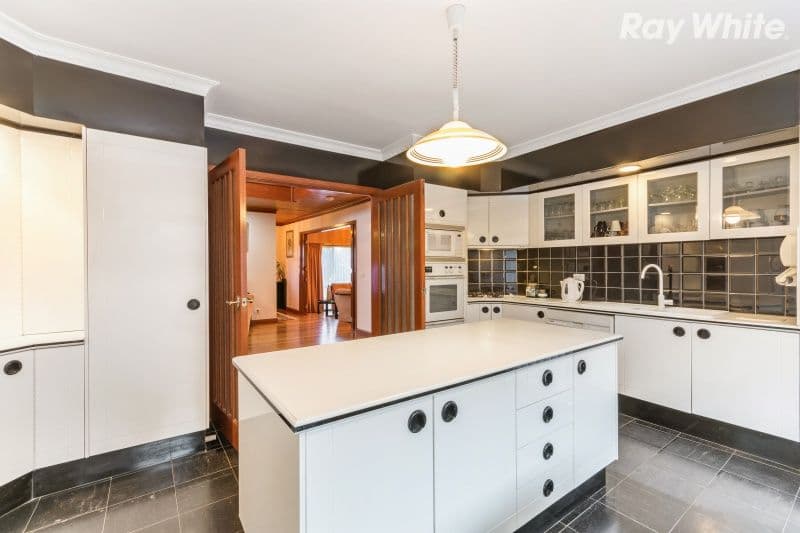 1 Richard Court, Rowville VIC 3178, Rowville - Thumbnail 6